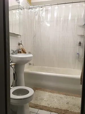 Rented by David Gold, LREB | media 5