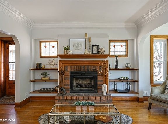 5th image of 1213 N Lombard Ave