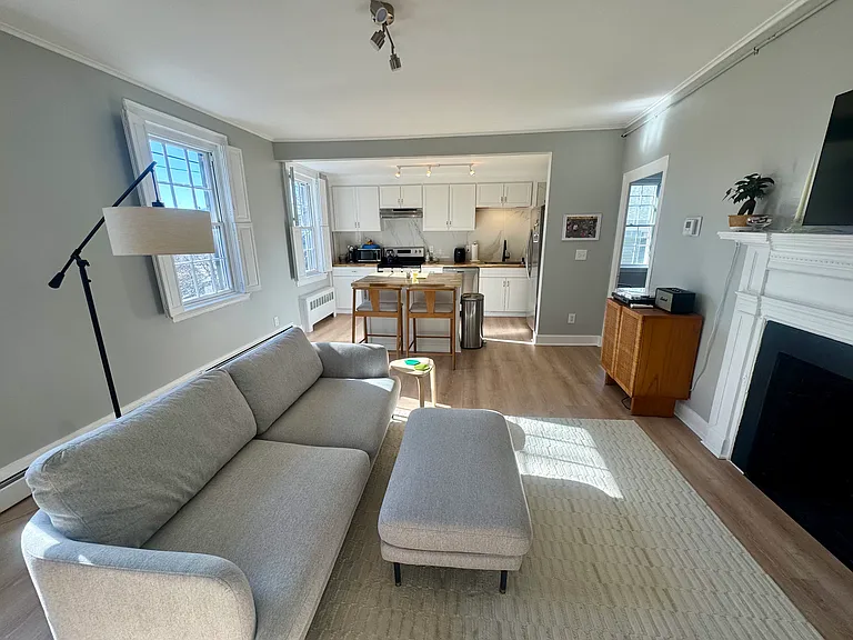 21 James St #1 — Photo 7