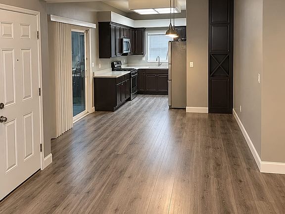 5th image of 8111 Filifera Way