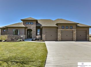 3916 N 269th Cir, Valley, NE 68064