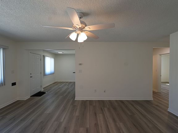 2nd image of 5157-5205 1/2 Santa Ana St #5201