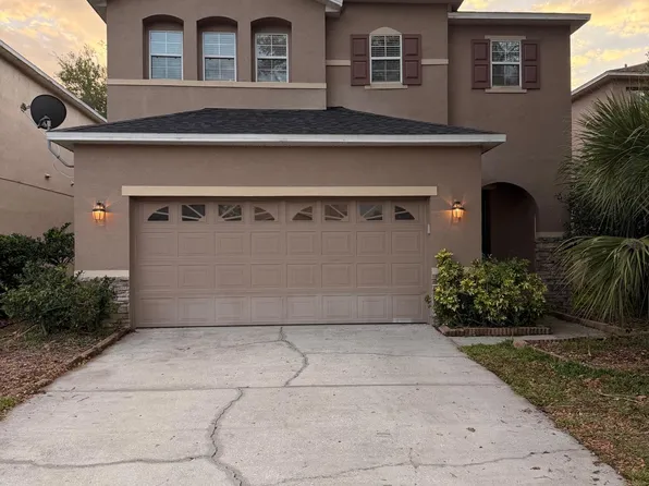 2405 Silvermoss Dr, Zephyrhills, FL 33544