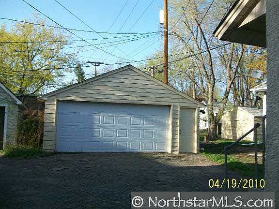 2nd image of 1411 18th Avenue NE