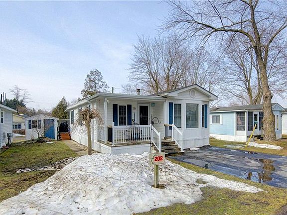 3rd image of 580 Beaver Creek Rd #202