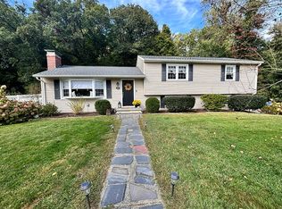 23 Windsor Rd, Monroe, CT 06468