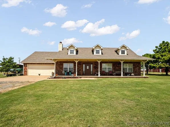 23703 E 720th St, Wagoner, OK 74467