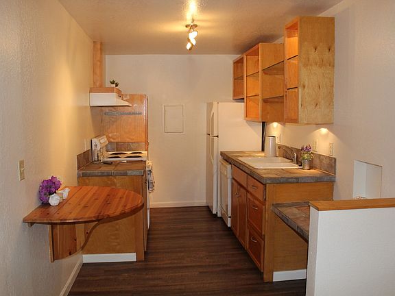 4th image of 6448 138th Ave NE #476