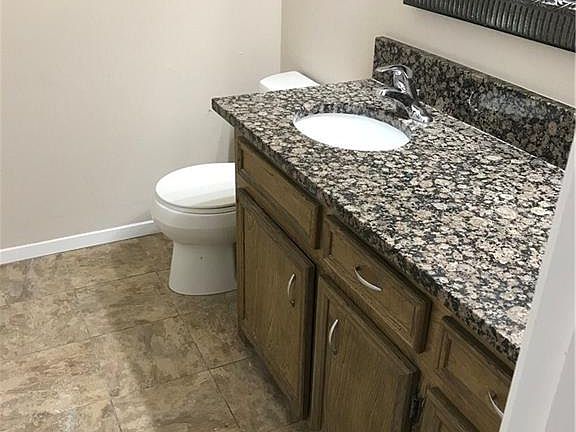 3rd image of 2408 Orleans Dr