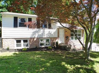 442 Penn Ln, Springfield, PA 19064