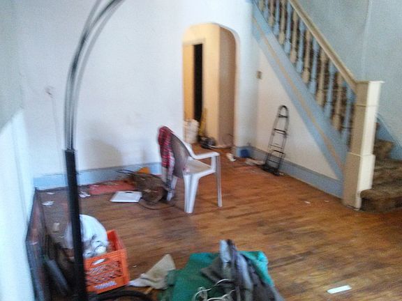 3rd image of 6628 Haddington Ln