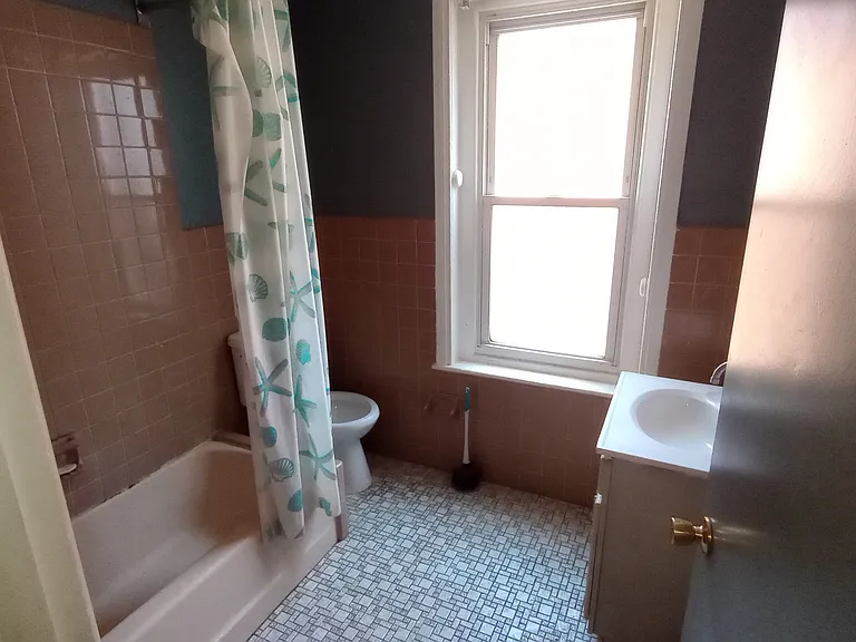 4316 Wyalusing Ave — Photo 14