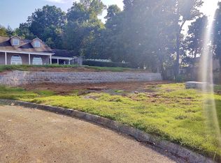 1053 Gothic Manor Way, Knoxville, TN 37923