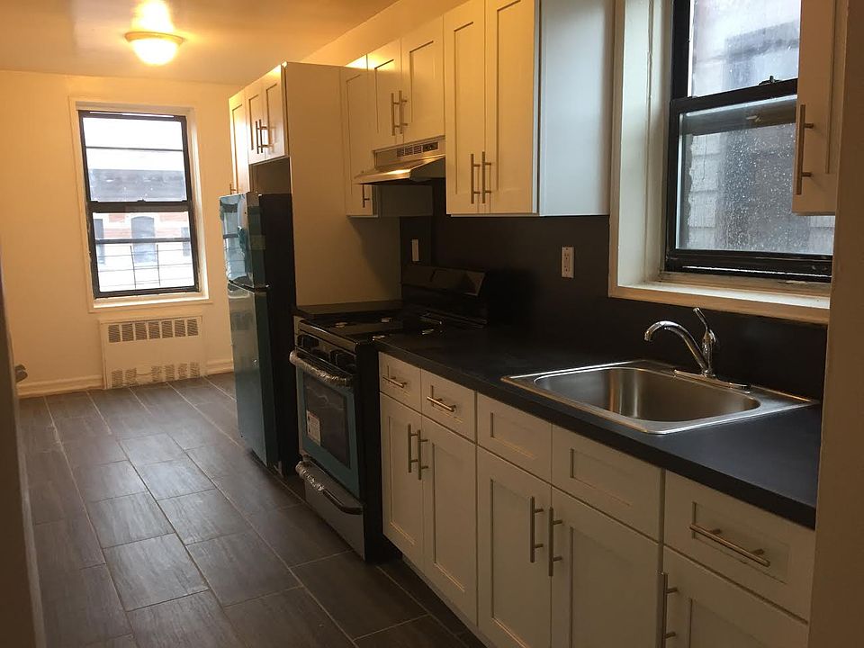 2nd image of 2102 Beverley Rd APT 5H