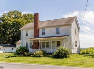 8 Old York Rd, Ringoes, NJ 08551