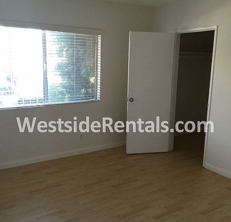 4th image of 1319 Idaho Ave APT 1