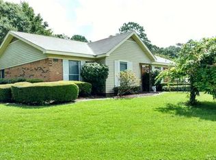 5714 Green Hill Ct, Mobile, AL 36609