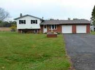 418 Sunset Dr NE, Newark, OH 43055