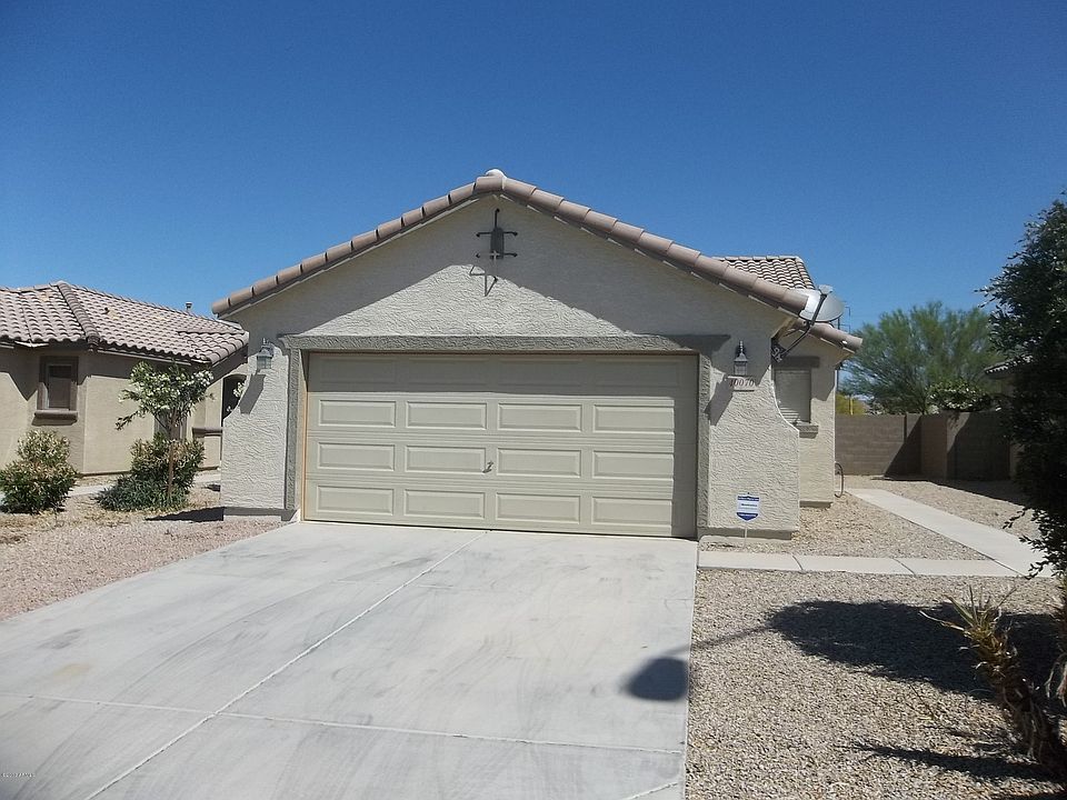 1st image of 40070 W Catherine Dr