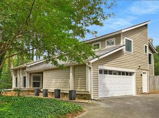 1540 Old Hunters Trce, Marietta, GA 30062