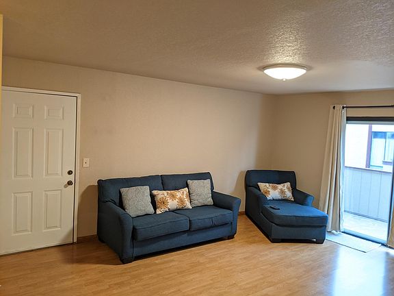 3rd image of 5334 Monterey Hwy