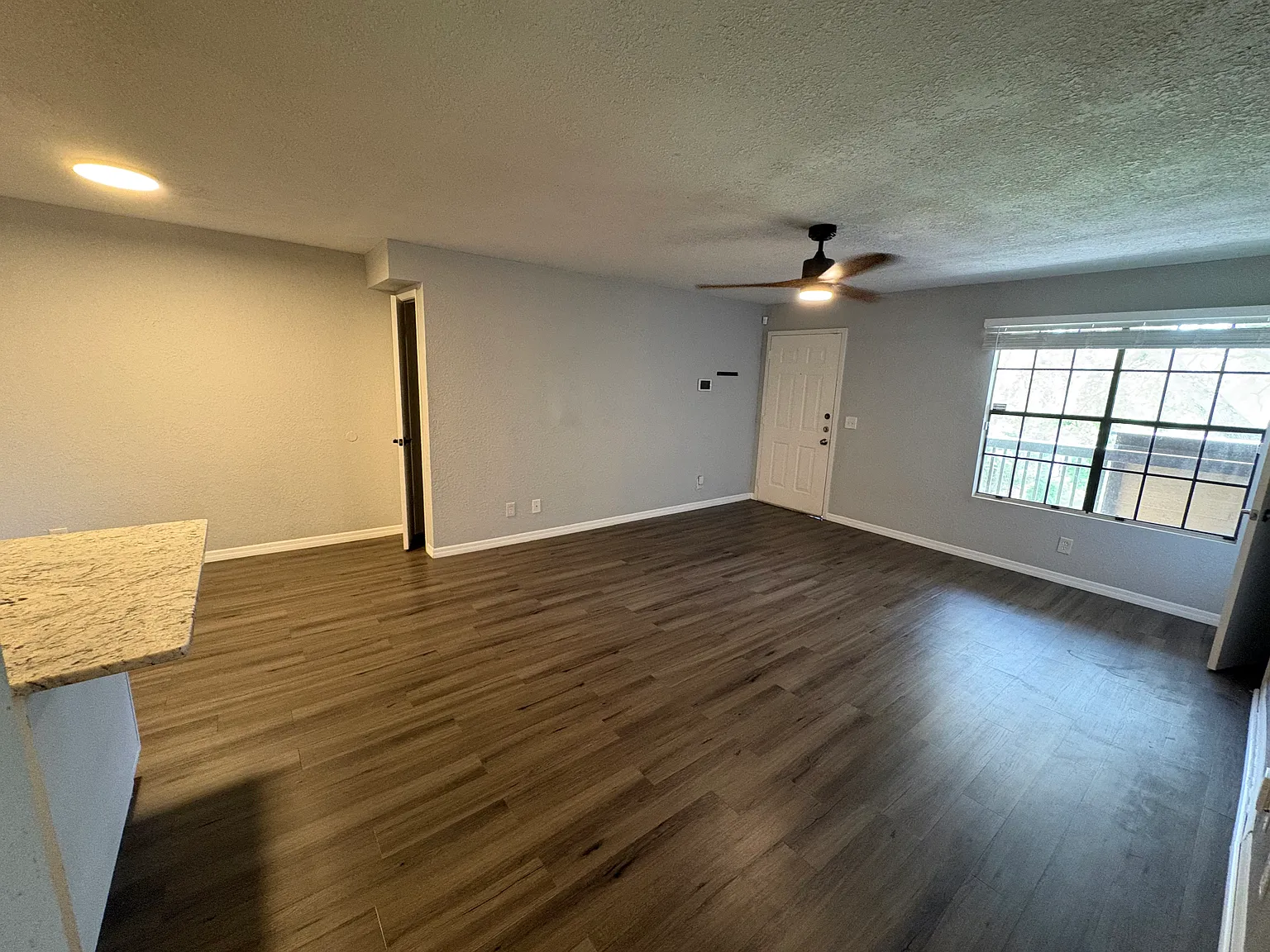 1 bed, 712 sqft, $1,500 — Photo 3