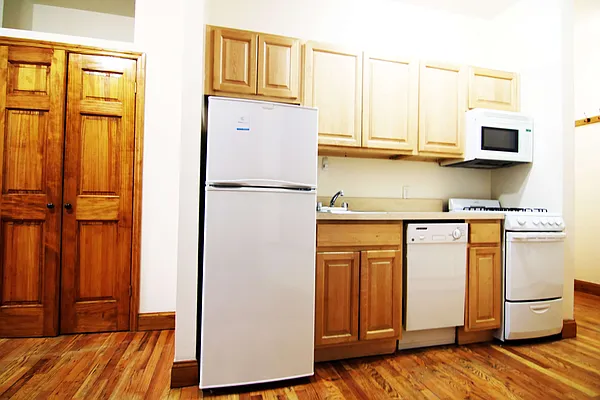Rented by Guidance Realty Corp. | media 27