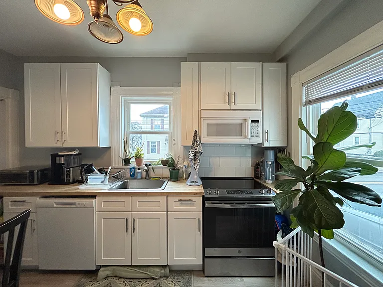 70 Francis St #70 — Photo 3