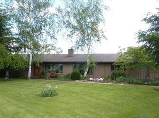 2900 Wells Fargo Rd, Central Point, OR 97502