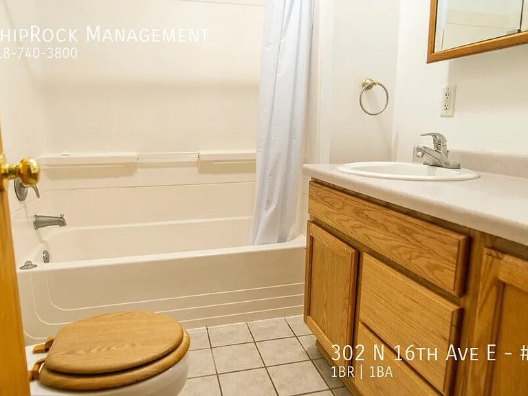 302 N 16th Ave E #9 — Photo 6