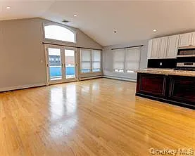 98 Maryland Ave — Photo 6