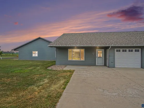 405 S Frank Ave #3, Garretson, SD 57030