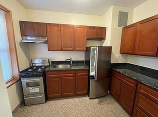 330 86th St #3, Brooklyn, NY 11209