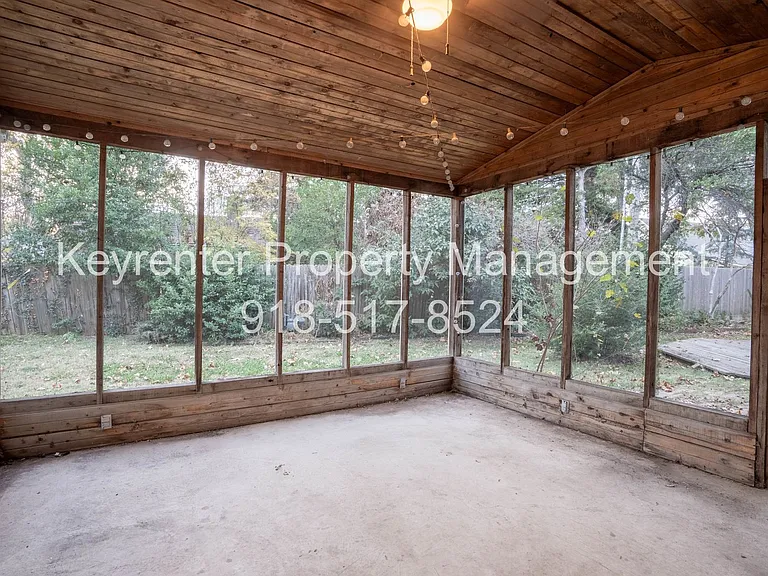 7304 E 61st Pl S — Photo 11