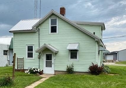 2nd image of 3005 Clarno Rd