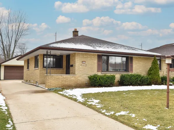 811 Mackinac AVENUE, South Milwaukee, WI 53172