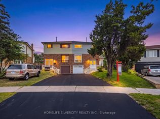 3803 Keenan Cres, Mississauga, ON L4T 3M1