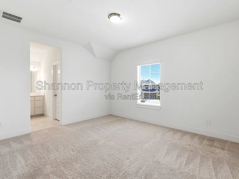 24610 Bardona Way — Photo 17