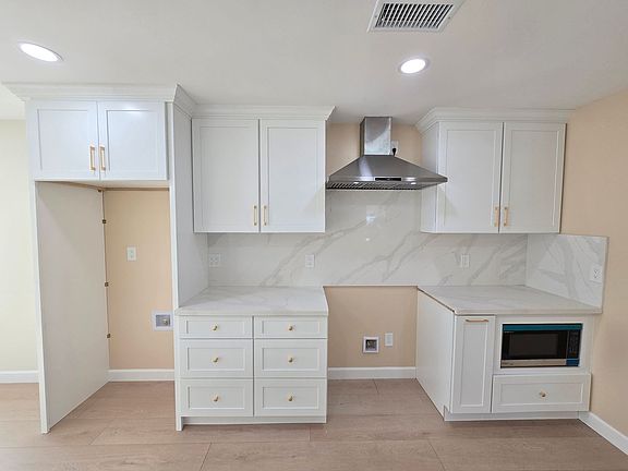 2nd image of 1256 Caprino Way