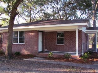 8 Sam Doyle Dr, Saint Helena Island, SC 29920