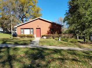 401 Vine St, Tabor, IA 51653