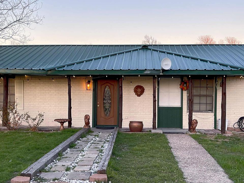 1st image of 2309 Southwinds Dr