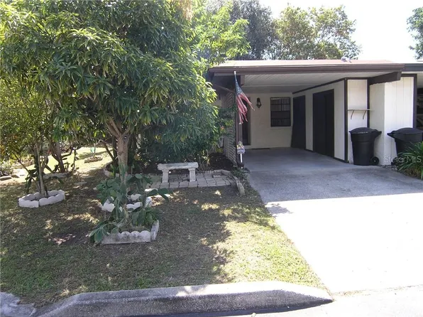 2051 Sunset Grove Ln, Clearwater, FL 33765