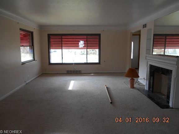 3rd image of 6304 Brookside Dr