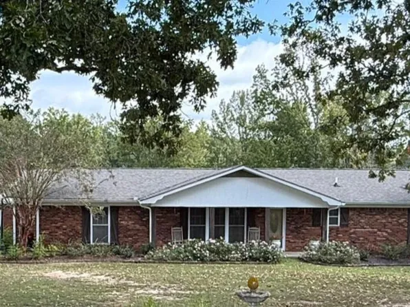 11050 Road 779, Philadelphia, MS 39350