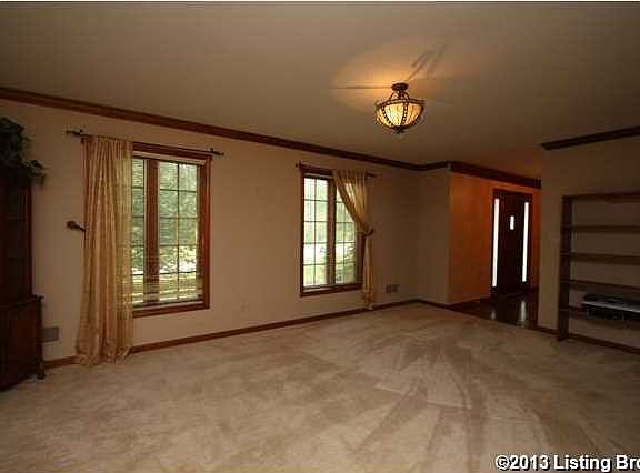 5th image of 6600 Shelburn Dr
