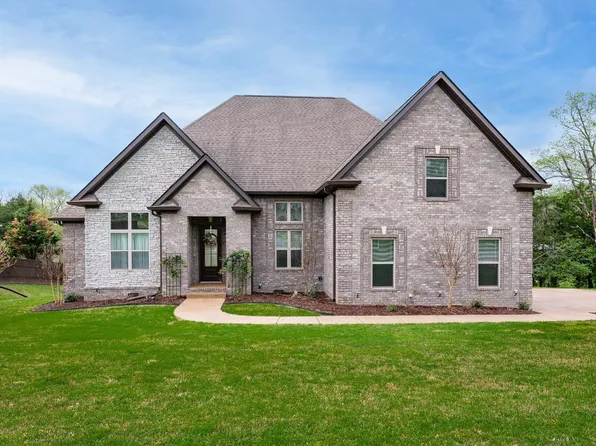 822 Manner Ln, Lebanon, TN 37087