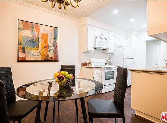 4th image of 11920 Dorothy St APT 103