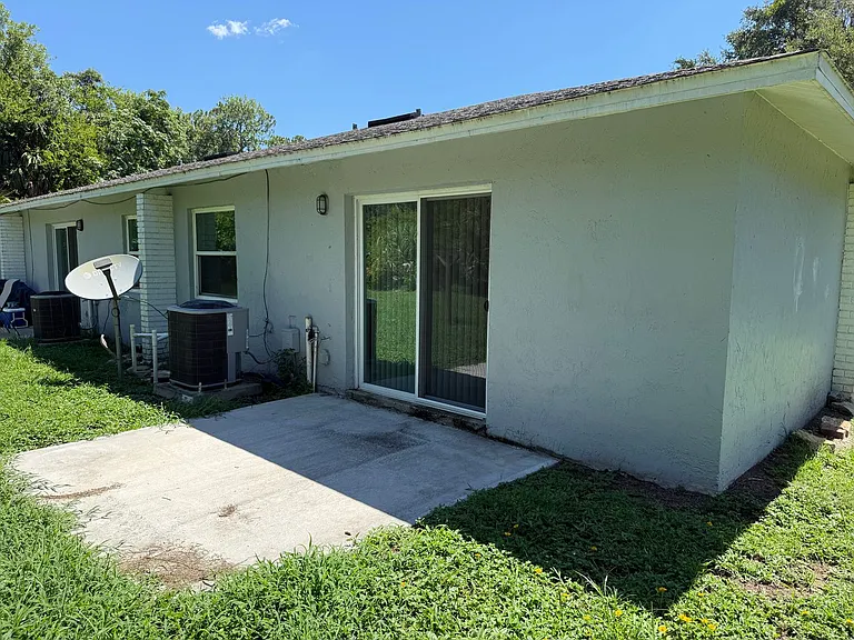 712 Parkwood Ave — Photo 14