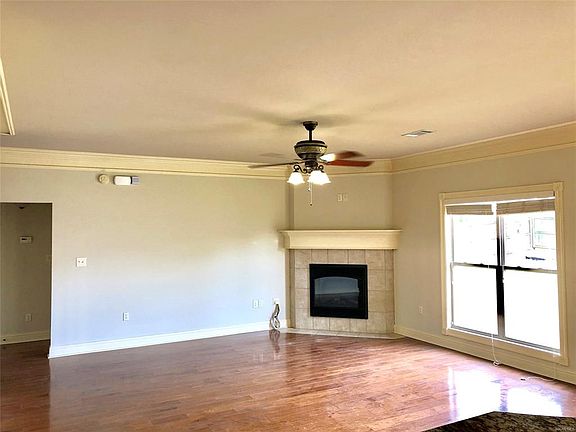 5th image of 9824 Lochfield Dr